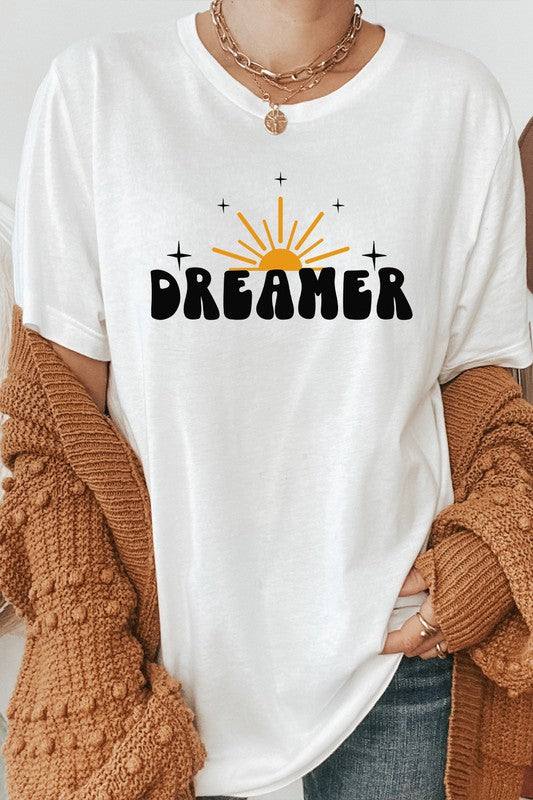 Sunset Star Dreamer PLUS SIZE Graphic Tee