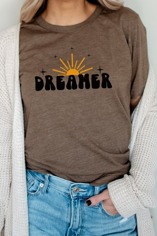 Sunset Star Dreamer PLUS SIZE Graphic Tee