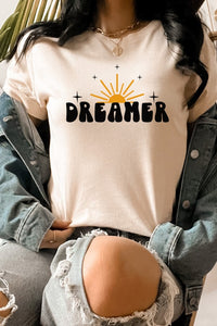 Sunset Star Dreamer PLUS SIZE Graphic Tee